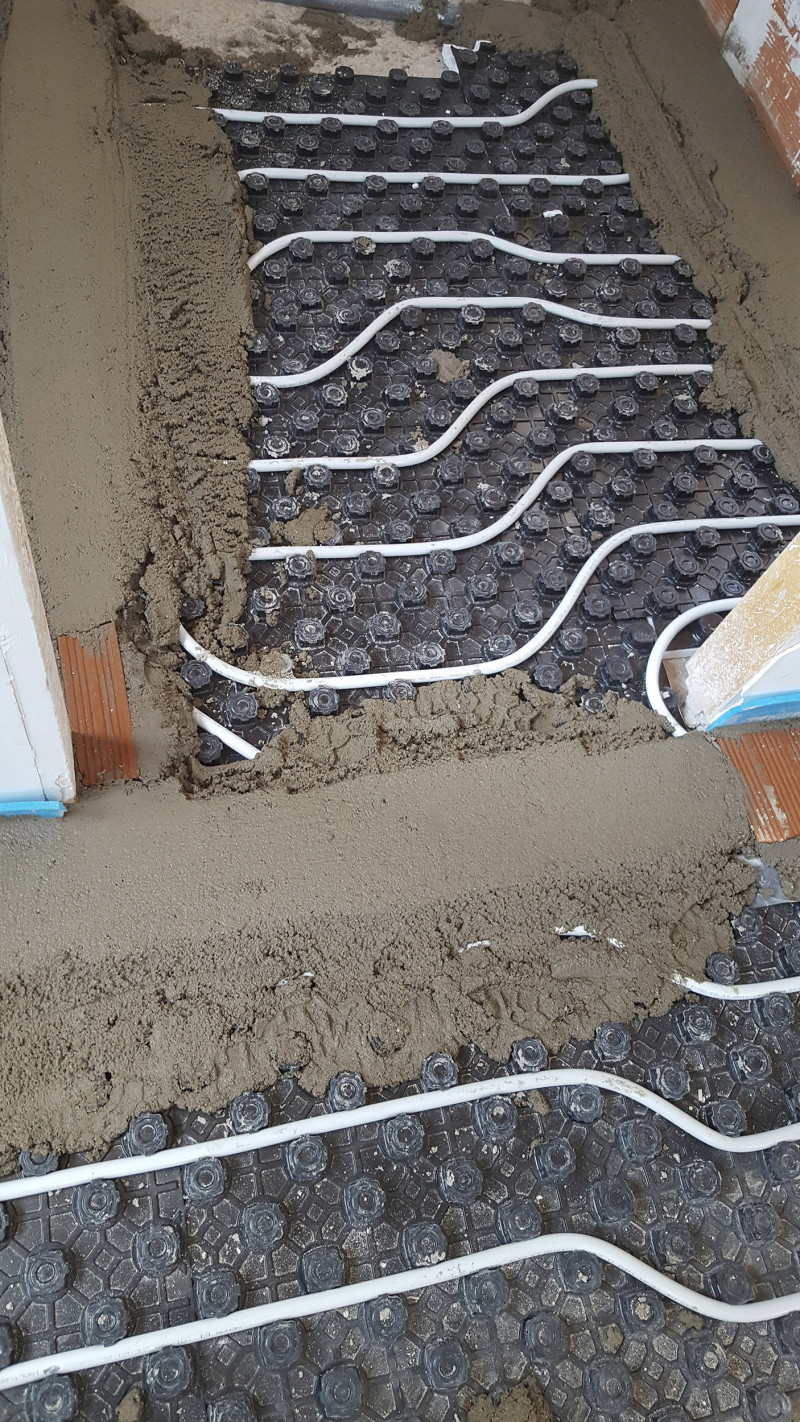 Construcción de Vivienda Unifamiliar en...