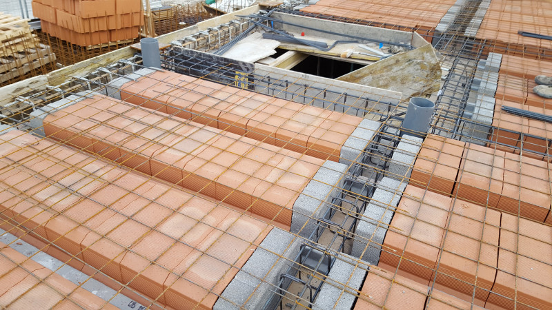 Construcción de Vivienda Unifamiliar en...