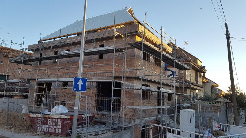 Construcción de Vivienda Unifamiliar en...