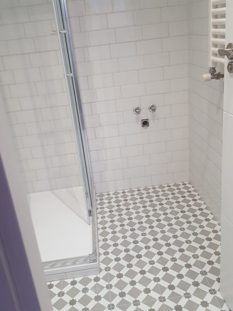 Reforma de un estudio y de un piso C/ Santísima...