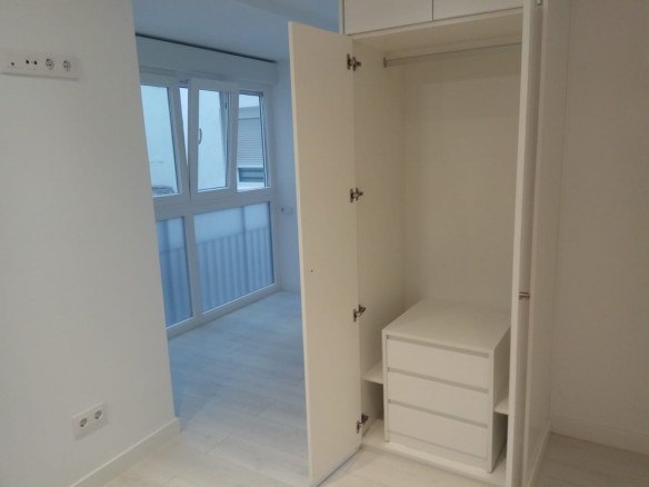 Reforma de un estudio y de un piso C/ Santísima Trinidad