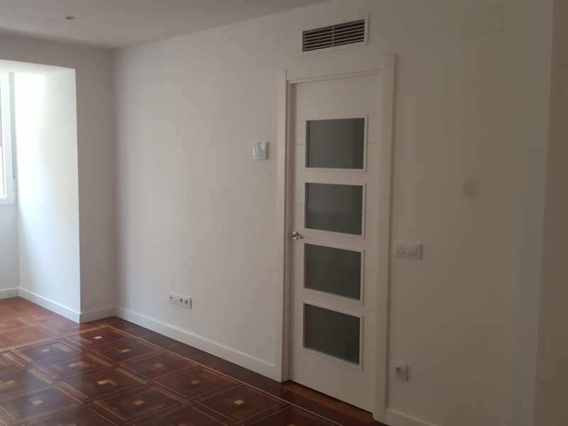 Reforma de un estudio y de un piso C/ Santísima...