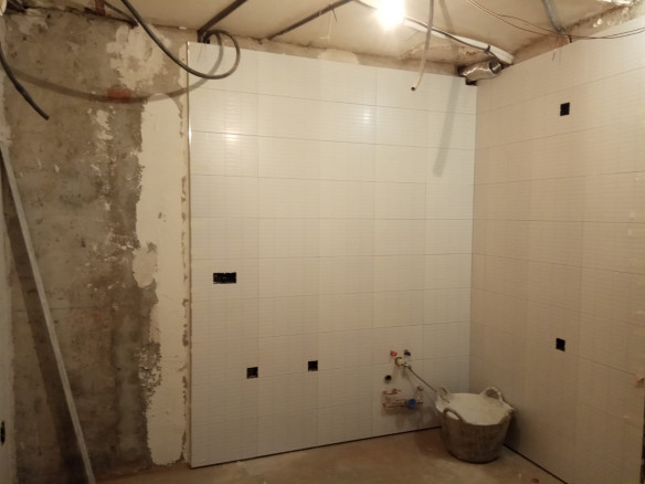 Reforma de un estudio y de un piso C/ Santísima Trinidad