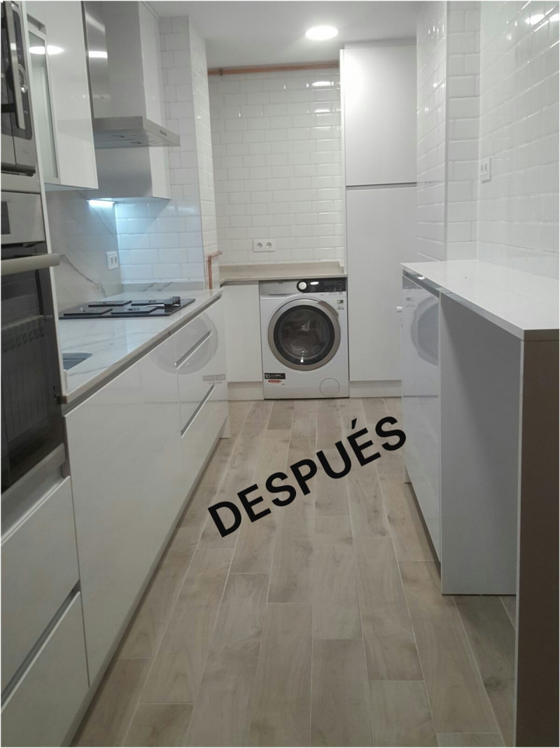 Reforma baños y cocina en Av. de Algorta