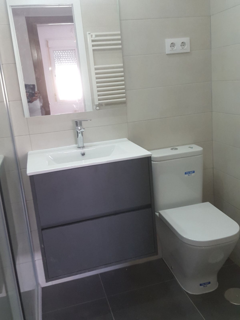 Reforma baños y cocina en Av. de Algorta