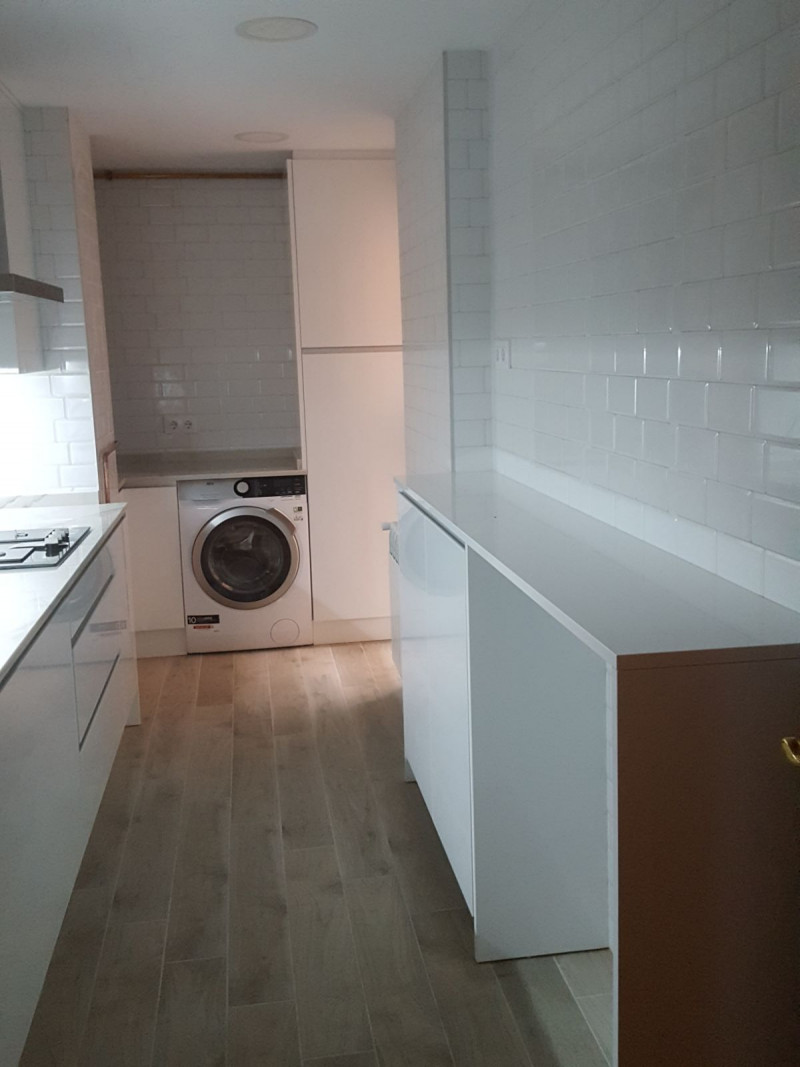 Reforma baños y cocina en Av. de Algorta